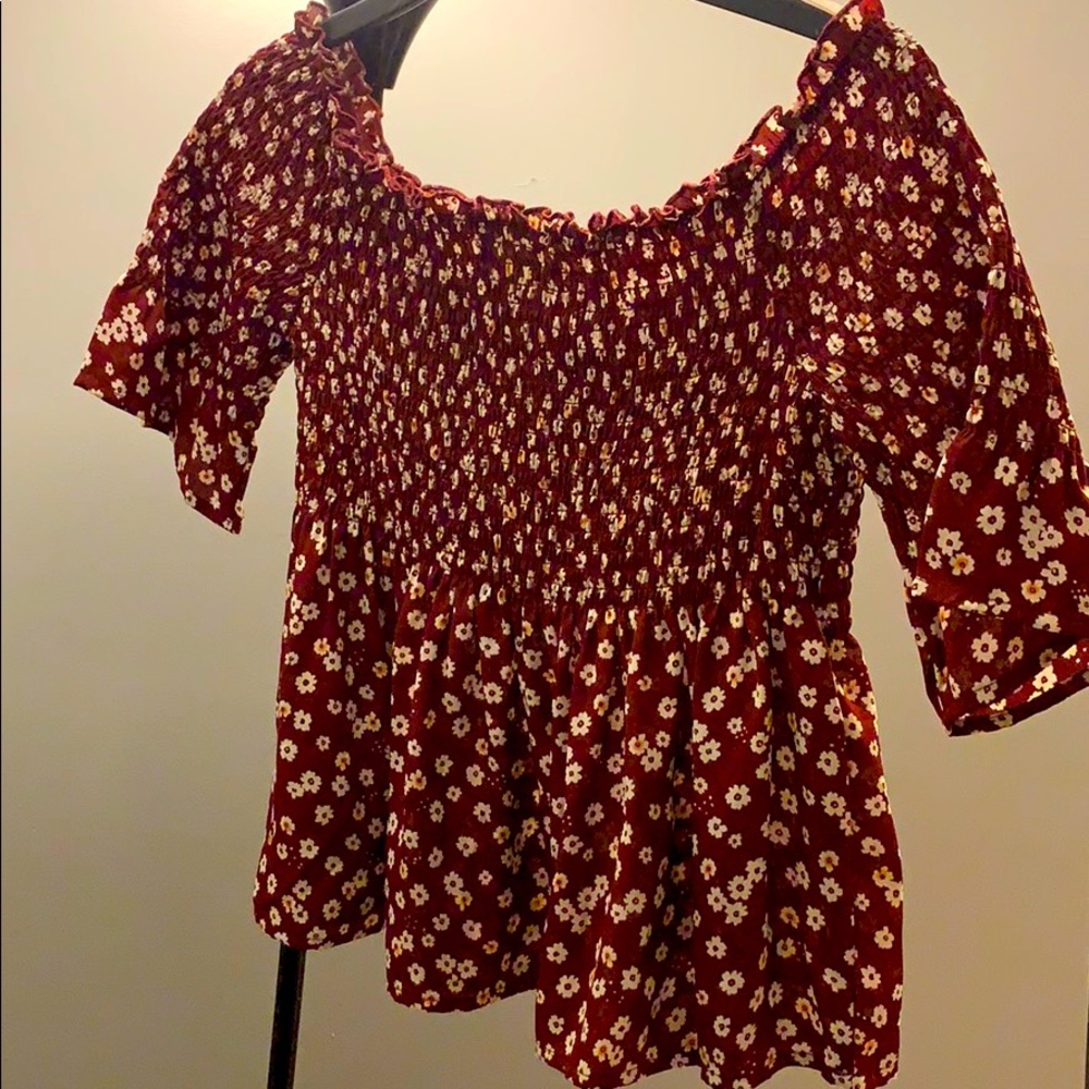 Off-the-shoulder Blouse